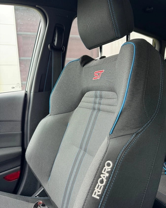Ford Fiesta cena 74900 przebieg: 35000, rok produkcji 2020 z Śrem małe 466
